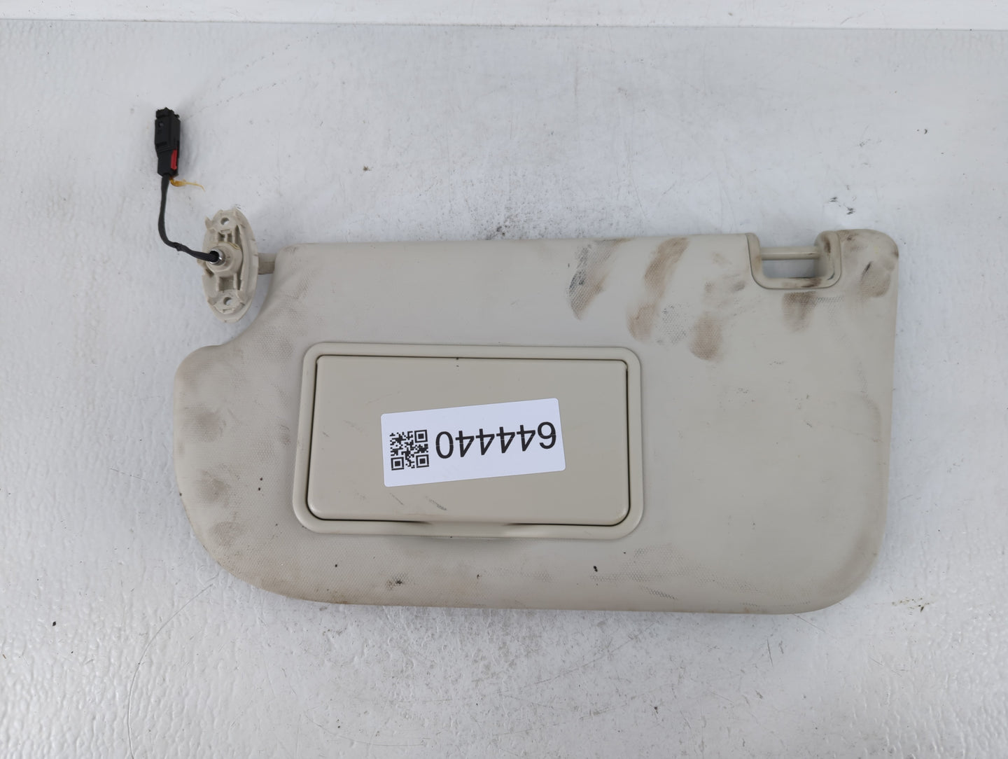 2014 Ford Focus Sun Visor Shade Replacement Driver Left Mirror Fits OEM Used Auto Parts - Oemusedautoparts1.com