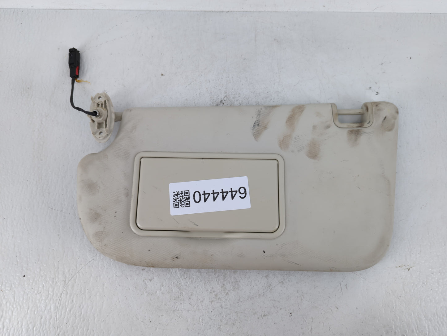 2014 Ford Focus Sun Visor Shade Replacement Driver Left Mirror Fits OEM Used Auto Parts - Oemusedautoparts1.com