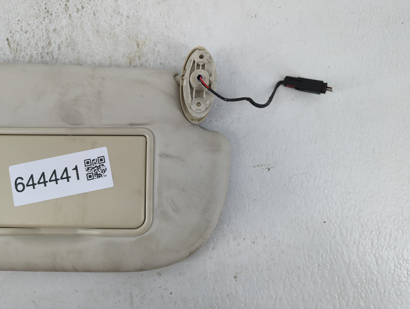 2013-2018 Ford Focus Sun Visor Shade Replacement Passenger Right Mirror Fits Fits 2013 2014 2015 2016 2017 2018 OEM Used Aut