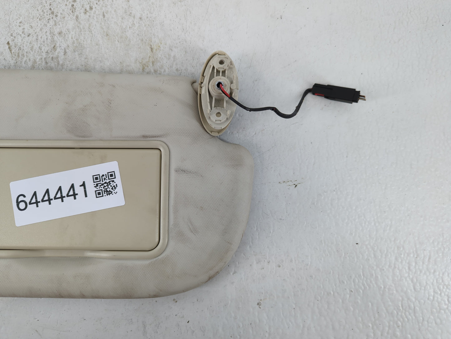 2013-2018 Ford Focus Sun Visor Shade Replacement Passenger Right Mirror Fits Fits 2013 2014 2015 2016 2017 2018 OEM Used Aut