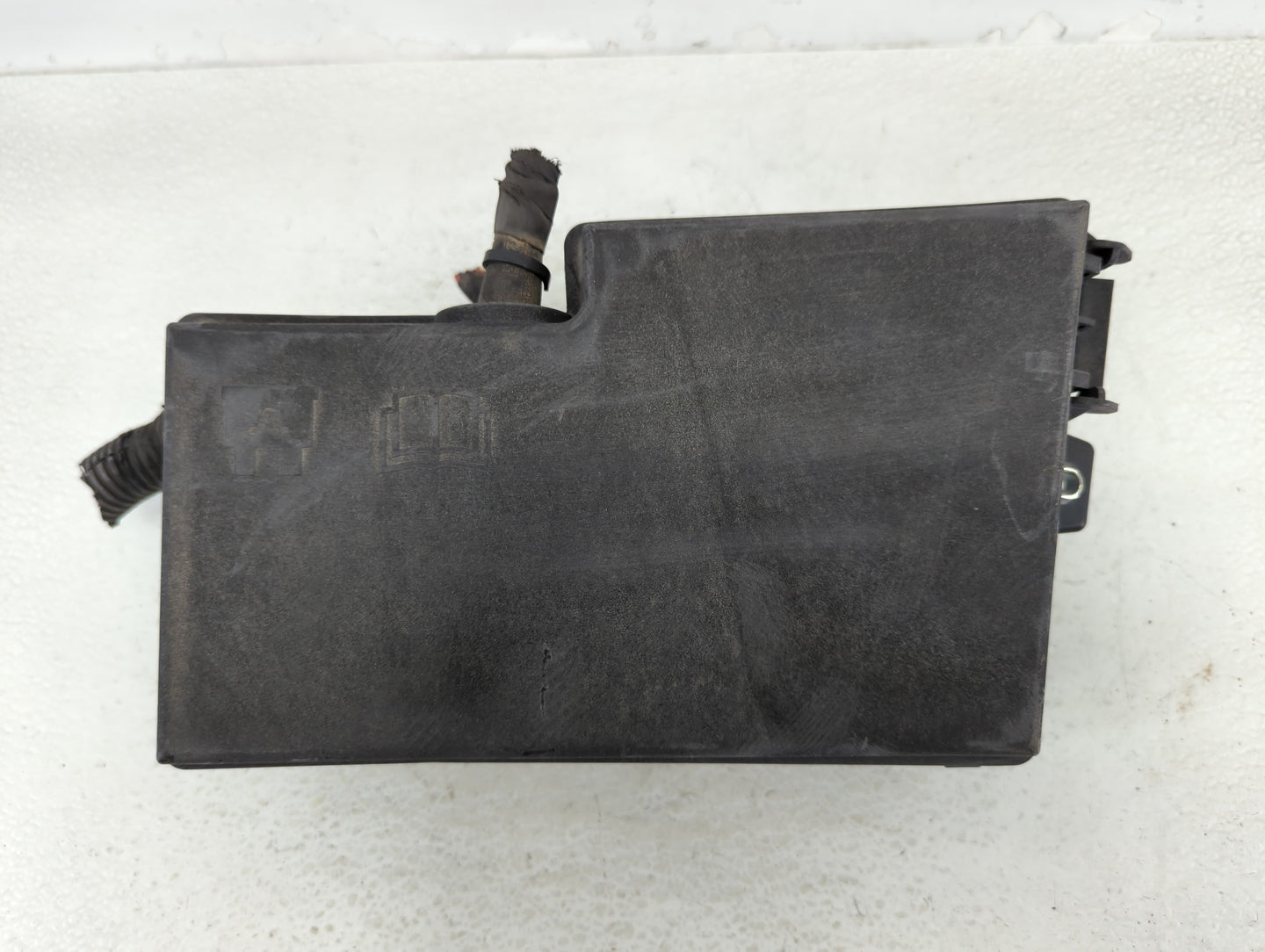 2012-2014 Ford Focus Fusebox Fuse Box Panel Relay Module P/N:E02345500 AV6T-14A067-AD Fits Fits 2012 2013 2014 OEM Used Auto