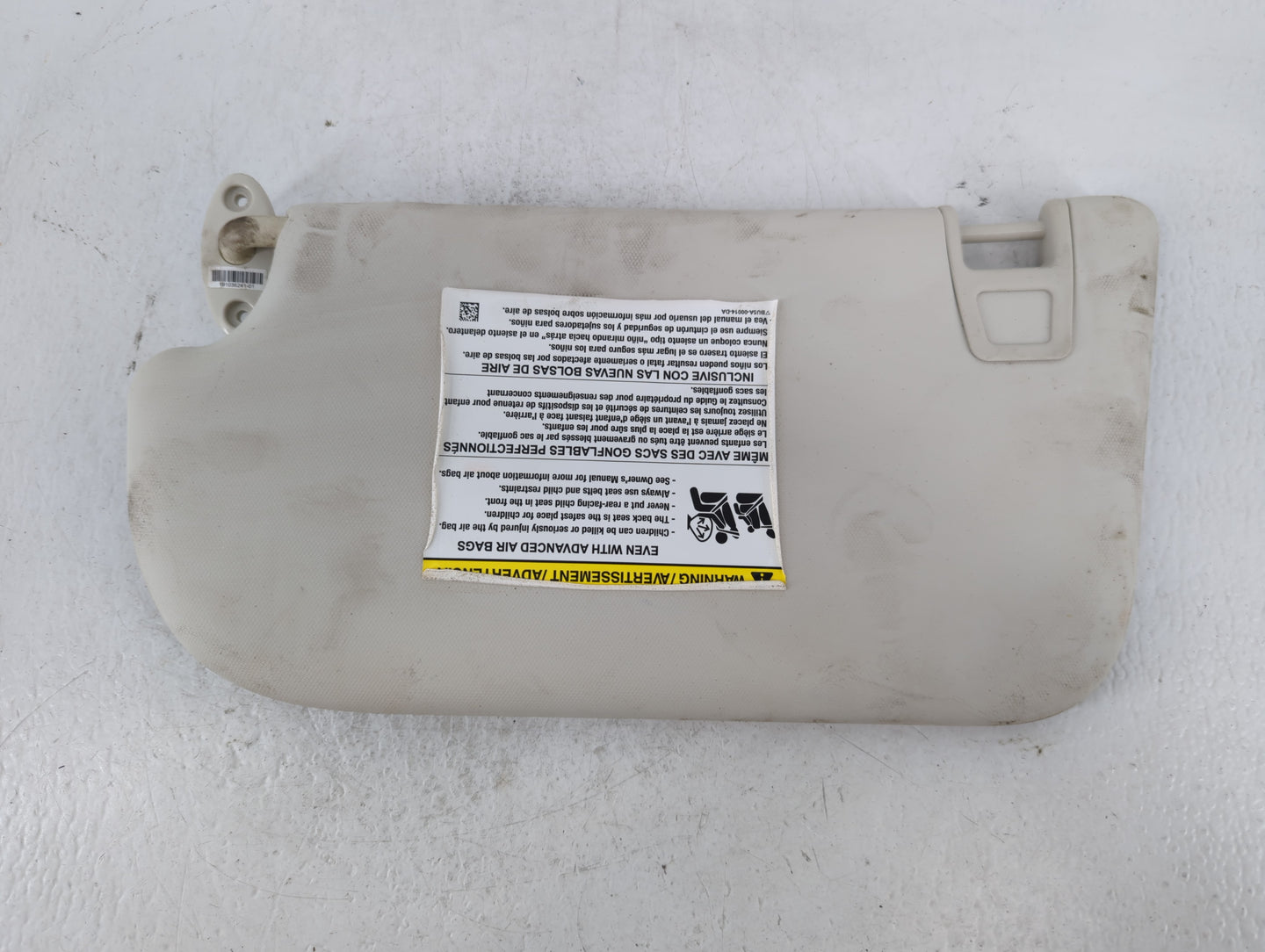 2013-2018 Ford Focus Sun Visor Shade Replacement Passenger Right Mirror Fits Fits 2013 2014 2015 2016 2017 2018 OEM Used Aut