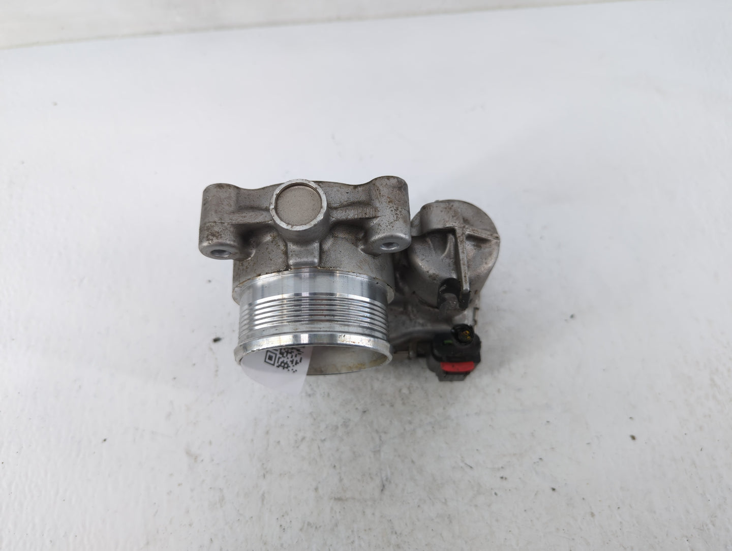 2014-2018 Ford Focus Throttle Body P/N:DS7E-9F991-BB Fits Fits 2014 2015 2016 2017 2018 2019 2020 2021 2022 OEM Used Auto Pa