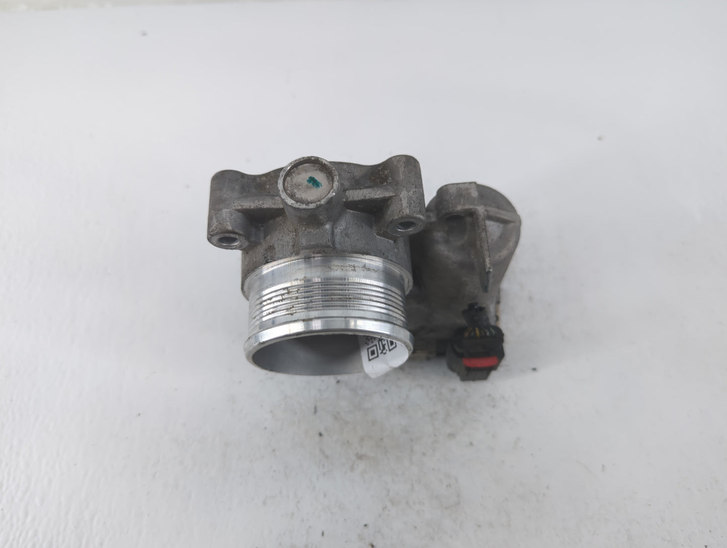 2014-2018 Ford Focus Throttle Body P/N:DS7E-9F991-BB Fits Fits 2014 2015 2016 2017 2018 2019 2020 2021 2022 OEM Used Auto Pa