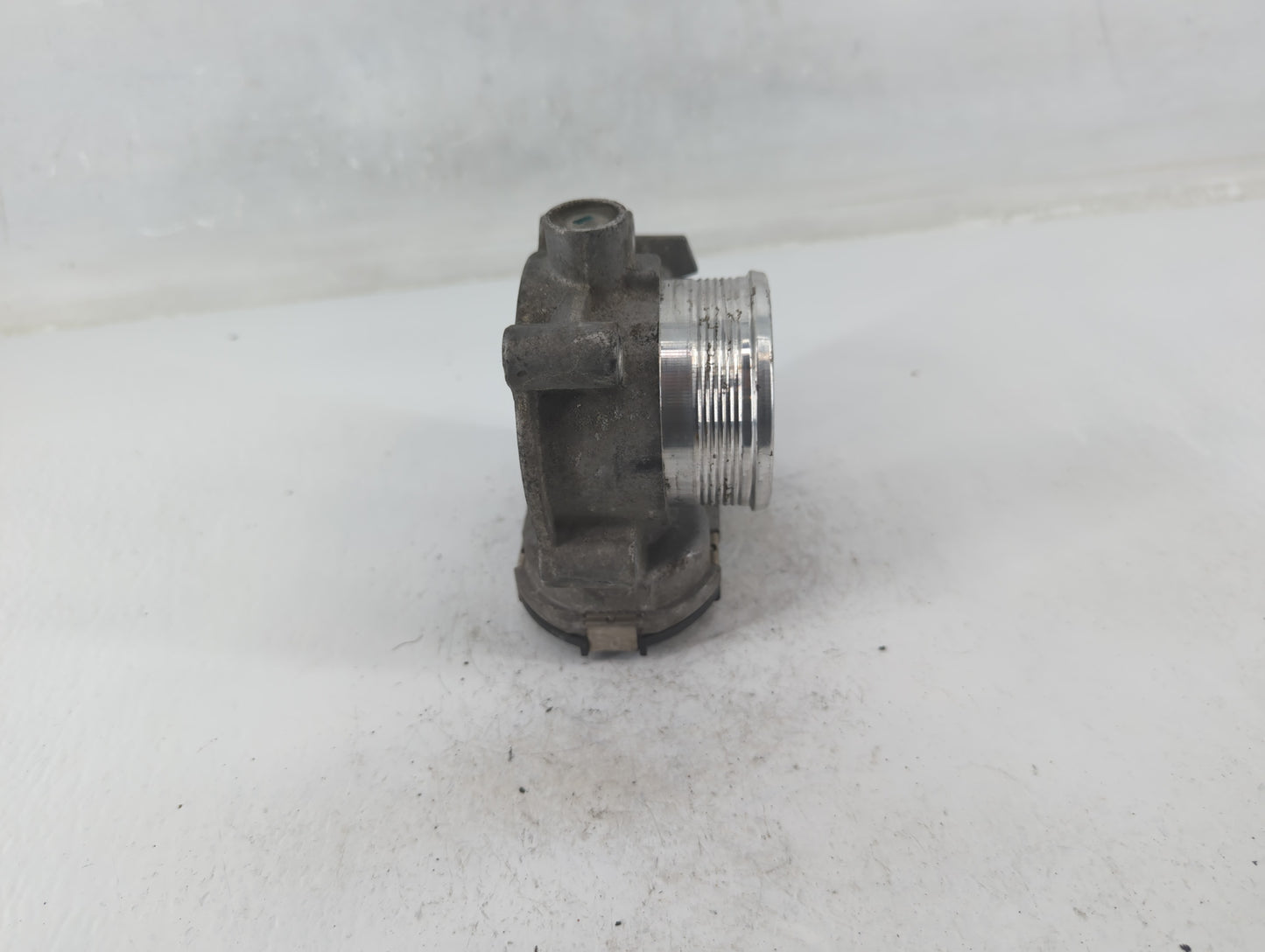 2014-2018 Ford Focus Throttle Body P/N:DS7E-9F991-BB Fits Fits 2014 2015 2016 2017 2018 2019 2020 2021 2022 OEM Used Auto Pa