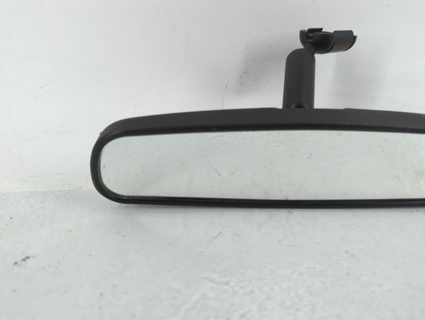 2010-2018 Ford Focus Interior Rear View Mirror Replacement OEM P/N:E8011681 Fits OEM Used Auto Parts - Oemusedautoparts1.com