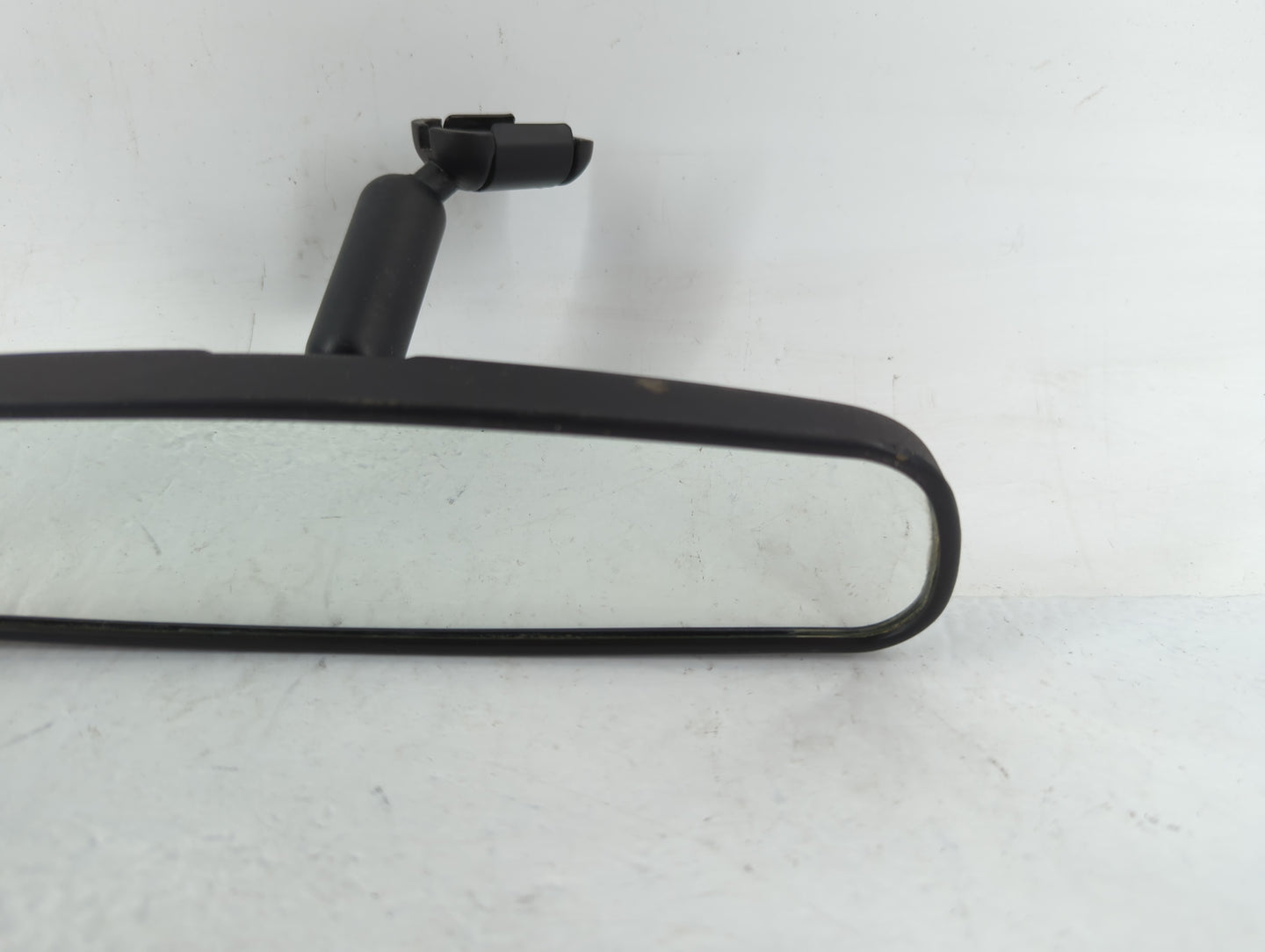 2010-2018 Ford Focus Interior Rear View Mirror Replacement OEM P/N:E8011681 Fits OEM Used Auto Parts - Oemusedautoparts1.com