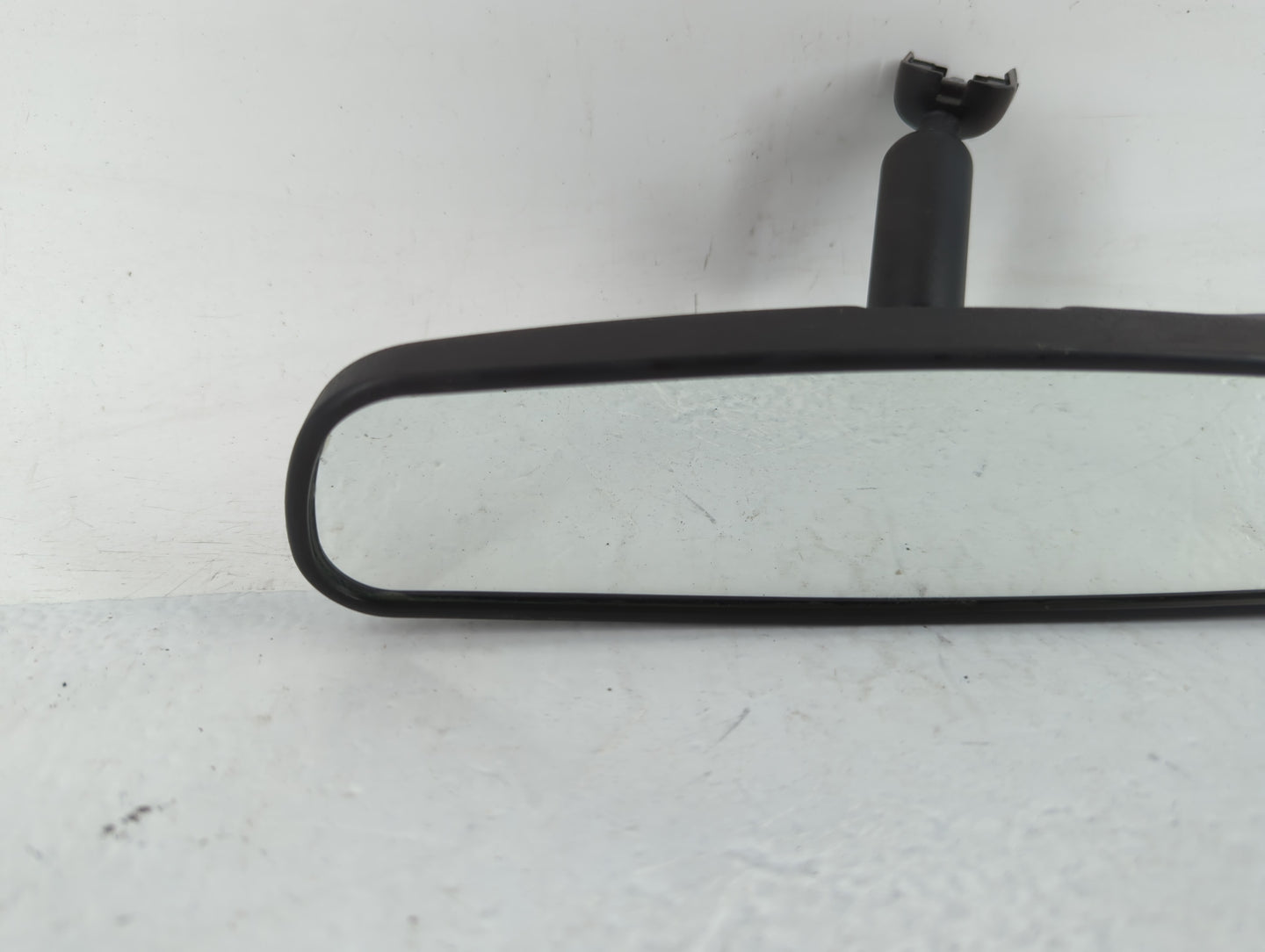 2010-2018 Ford Focus Interior Rear View Mirror Replacement OEM P/N:E8011681 R8011681 Fits OEM Used Auto Parts - Oemusedautop