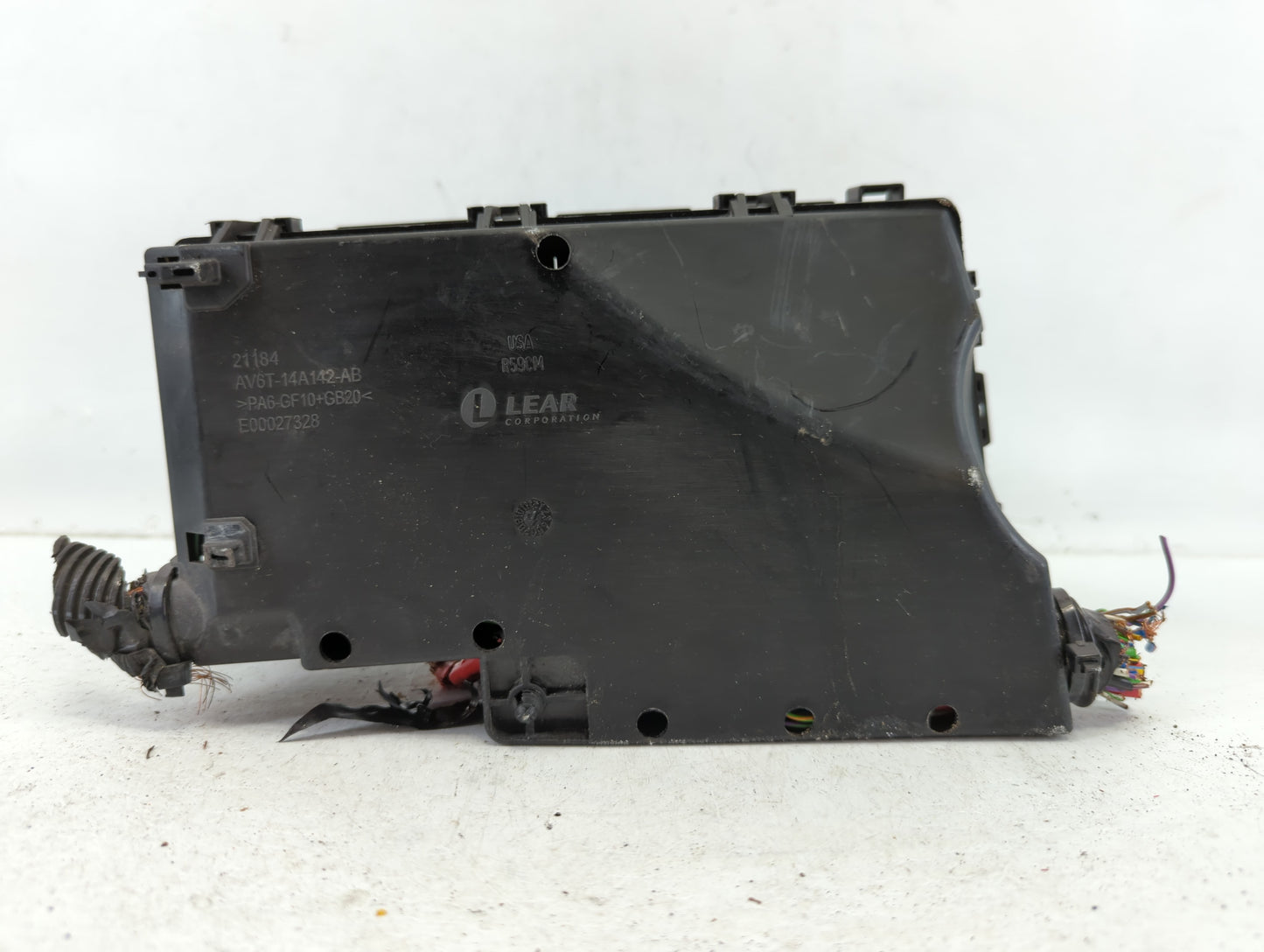 2012-2014 Ford Focus Fusebox Fuse Box Panel Relay Module P/N:AV6T-14A067-AC Fits Fits 2012 2013 2014 OEM Used Auto Parts - O
