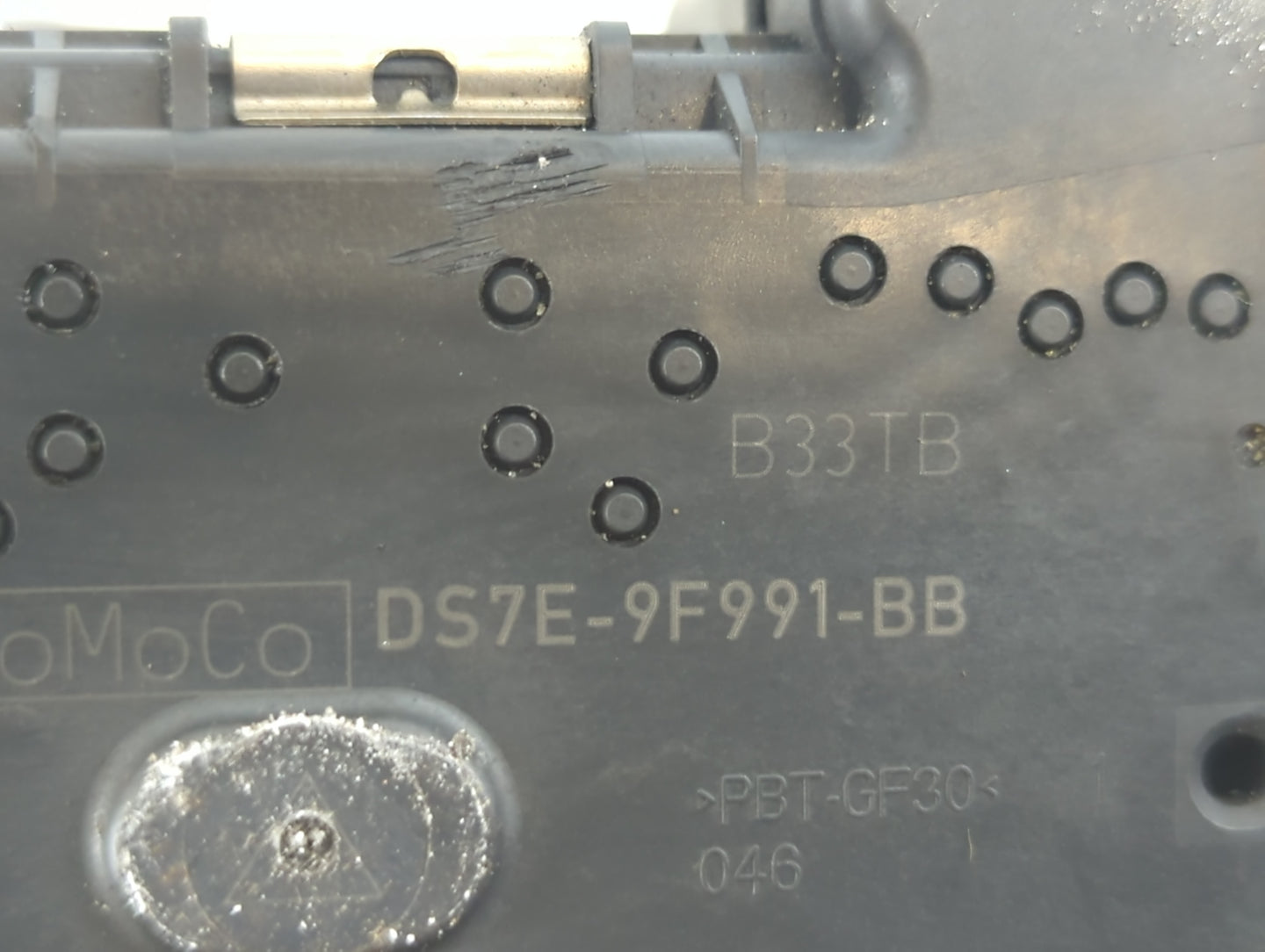2014-2018 Ford Focus Throttle Body P/N:DS7E-9F991-BB Fits Fits 2014 2015 2016 2017 2018 2019 2020 2021 2022 OEM Used Auto Pa