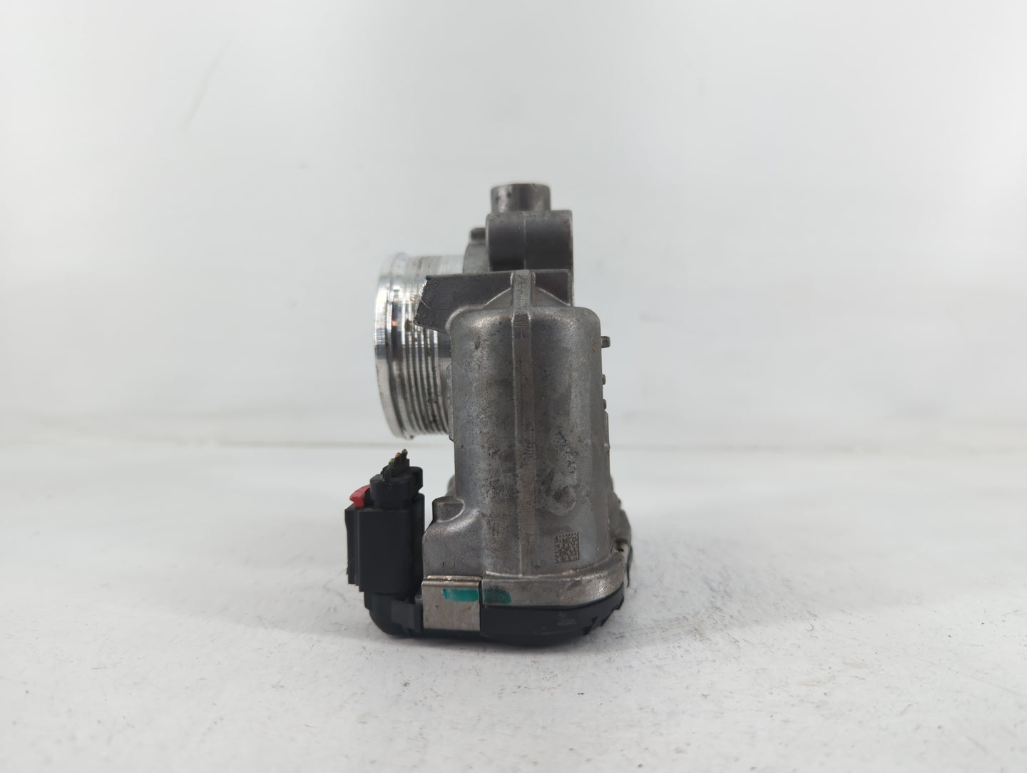 2014-2018 Ford Focus Throttle Body P/N:B33TB DS7E-9F991-BB Fits Fits 2014 2015 2016 2017 2018 2019 2020 2021 2022 OEM Used A