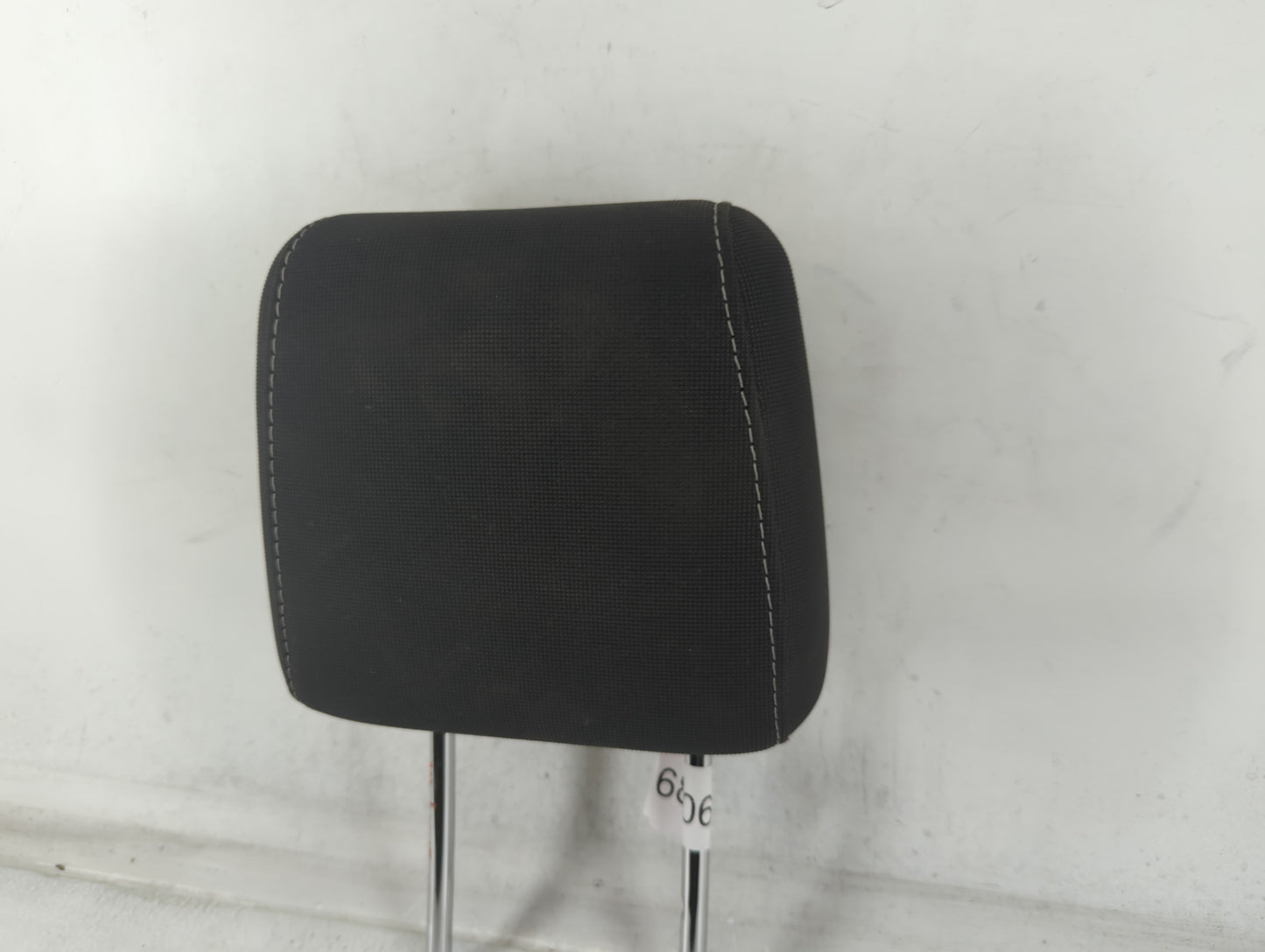 2013-2014 Ford Focus Headrest Head Rest Front Driver Passenger Seat Fits Fits 2013 2014 OEM Used Auto Parts - Oemusedautopar