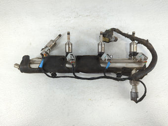 compare product 2014 Ford Focus Fuel Rail OEM