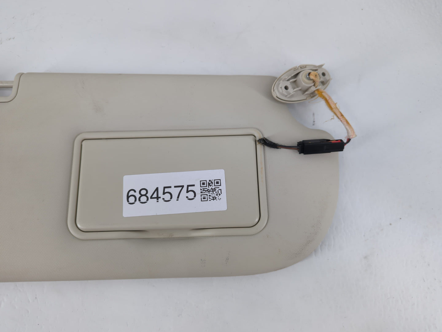 2013-2018 Ford Focus Sun Visor Shade Replacement Passenger Right Mirror Fits Fits 2013 2014 2015 2016 2017 2018 OEM Used Aut