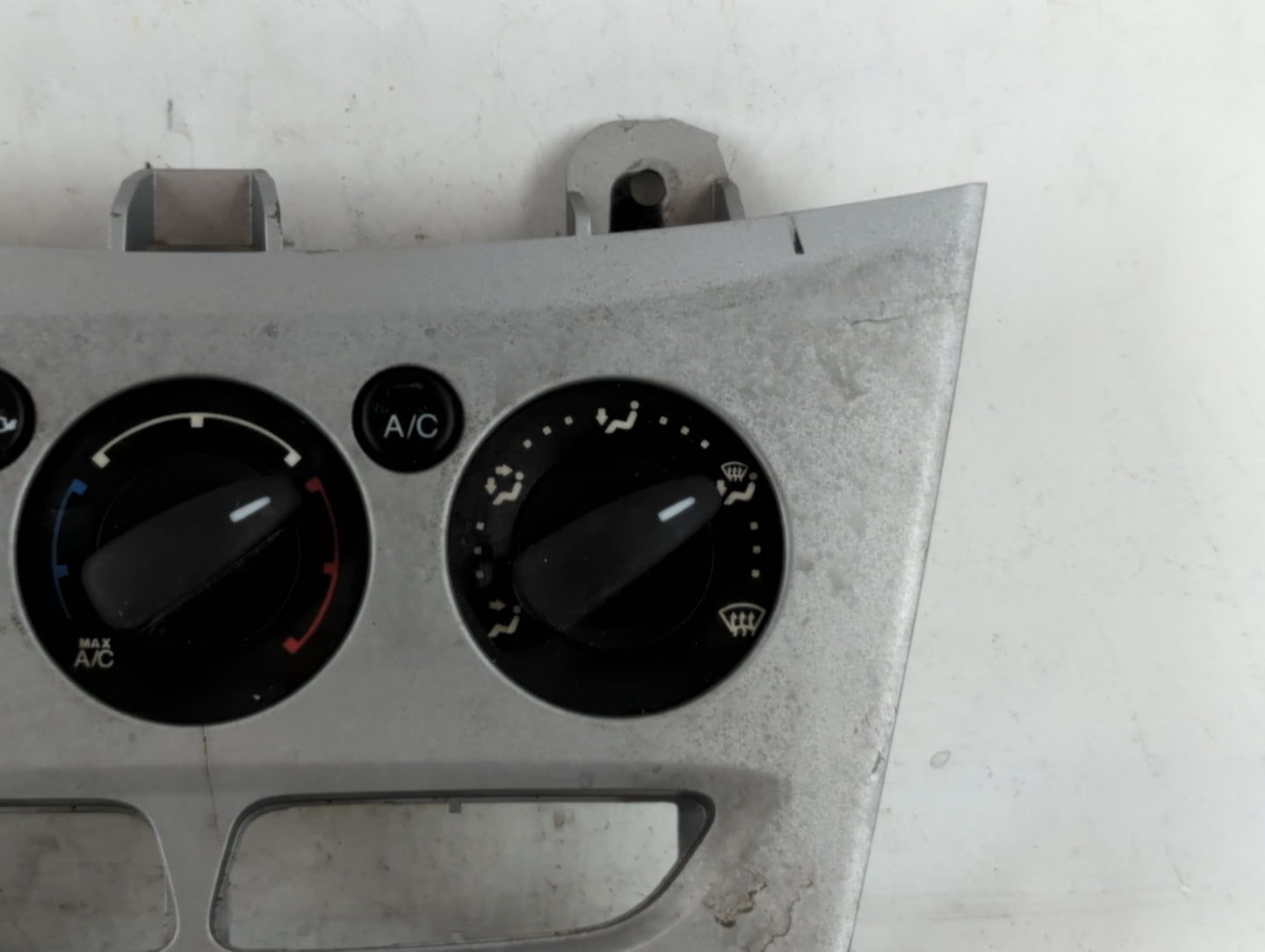 2013-2014 Ford Focus Climate Control Module Temperature AC/Heater Replacement P/N:CM5T-19980-AF Fits Fits 2013 2014 OEM Used