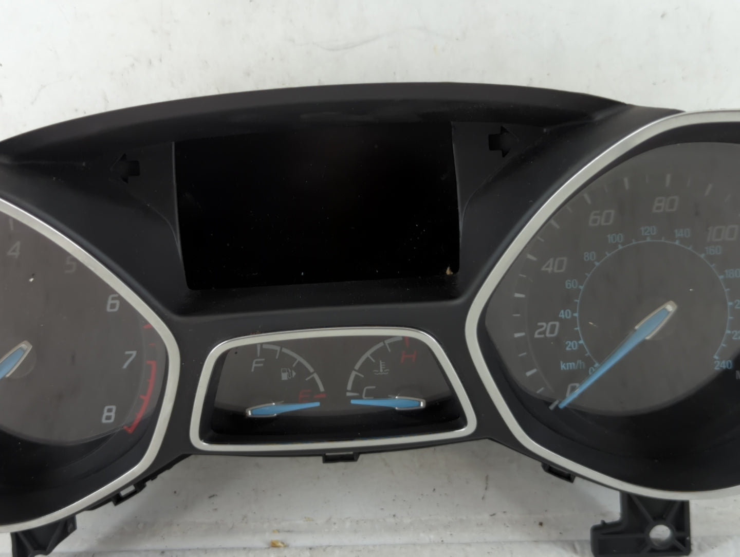 2013-2014 Ford Focus Instrument Cluster Speedometer Gauges P/N:CM5T-10849-CTG Fits Fits 2013 2014 OEM Used Auto Parts - Oemu