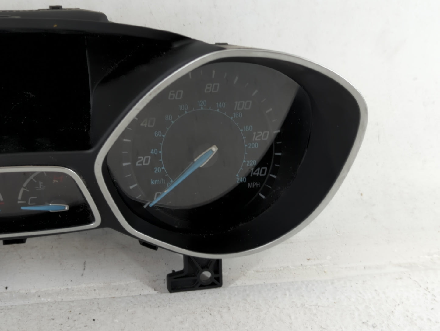 2013-2014 Ford Focus Instrument Cluster Speedometer Gauges P/N:CM5T-10849-CTG Fits Fits 2013 2014 OEM Used Auto Parts - Oemu