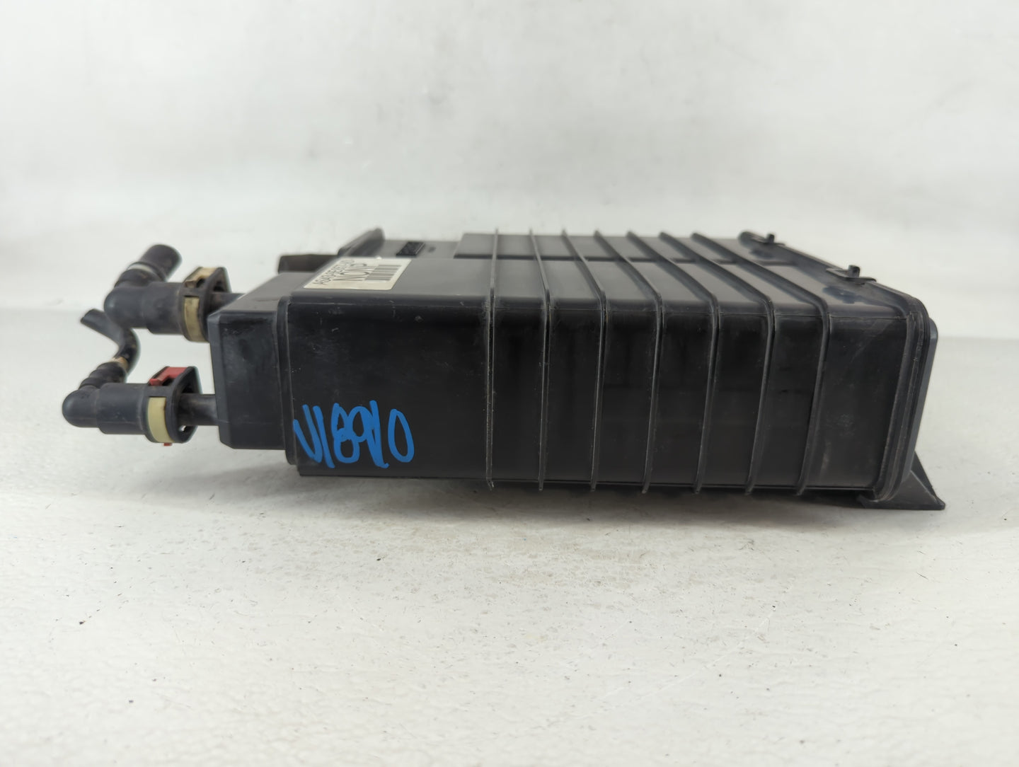 2014 Ford Focus Fuel Vapor Charcoal Canister 693305 - Oemusedautoparts1.com