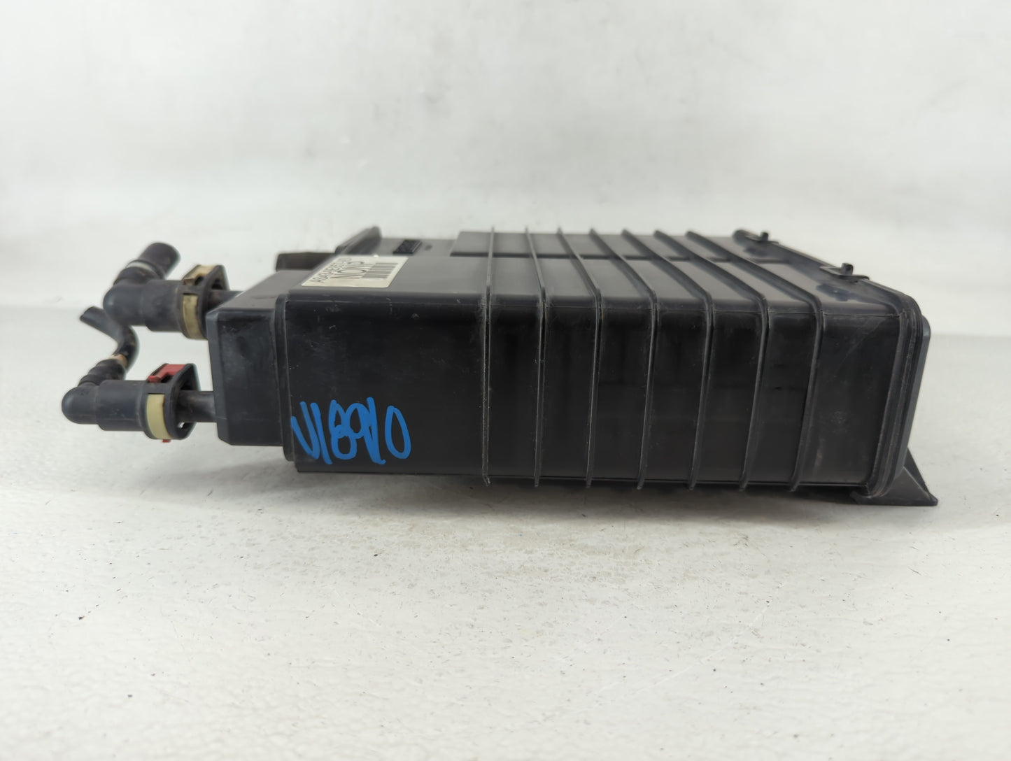 2014 Ford Focus Fuel Vapor Charcoal Canister 693305 - Oemusedautoparts1.com