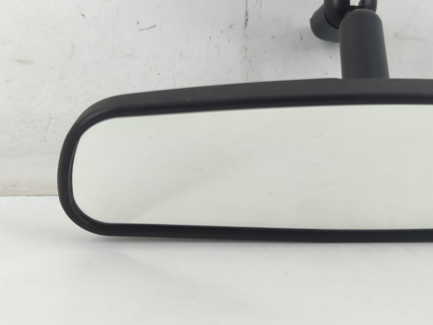 2010-2018 Ford Focus Interior Rear View Mirror Replacement OEM P/N:E8011681 Fits OEM Used Auto Parts - Oemusedautoparts1.com
