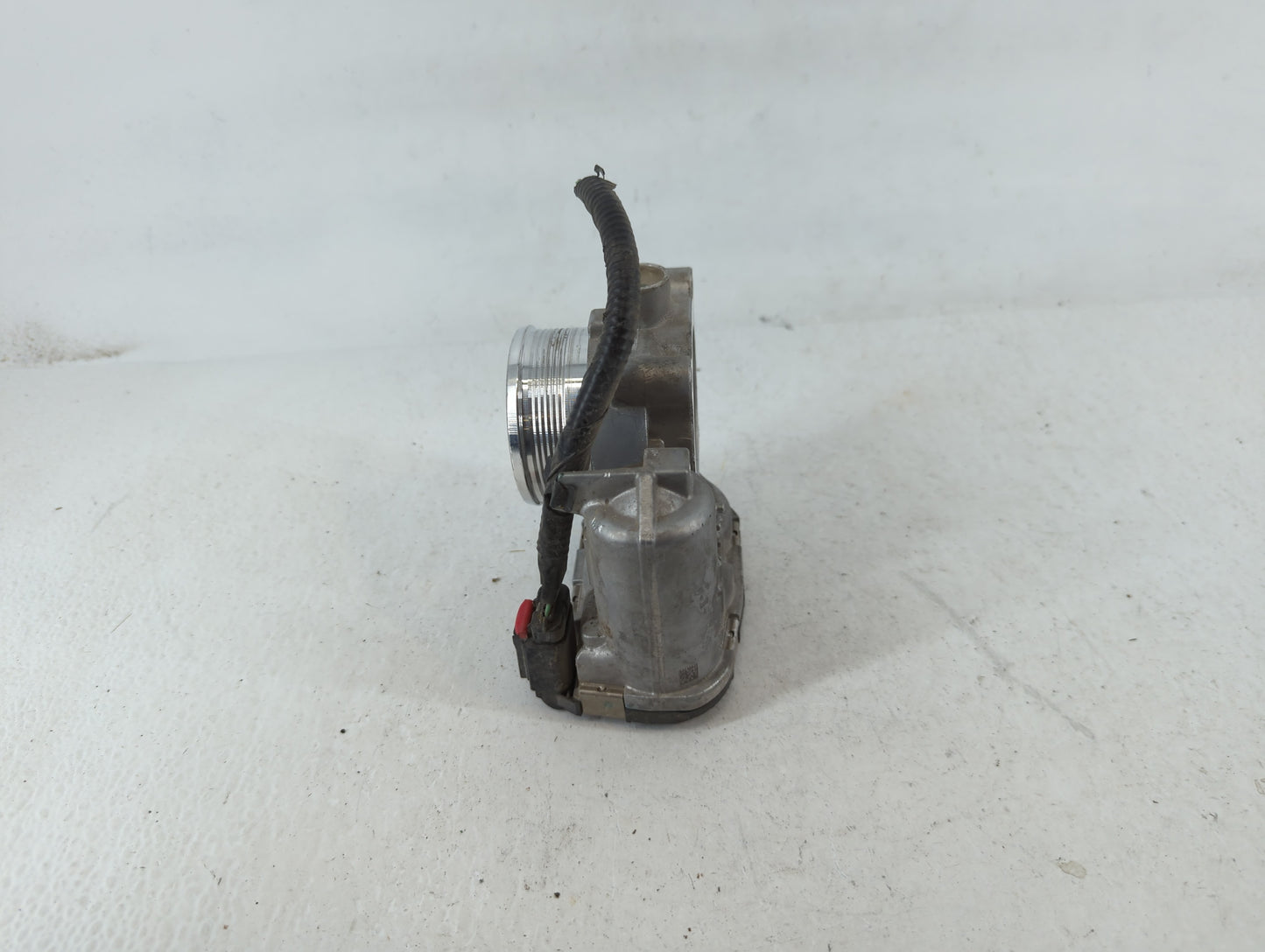 2014-2018 Ford Focus Throttle Body P/N:DS7E-9F991-BB Fits Fits 2014 2015 2016 2017 2018 2019 2020 2021 2022 OEM Used Auto Pa