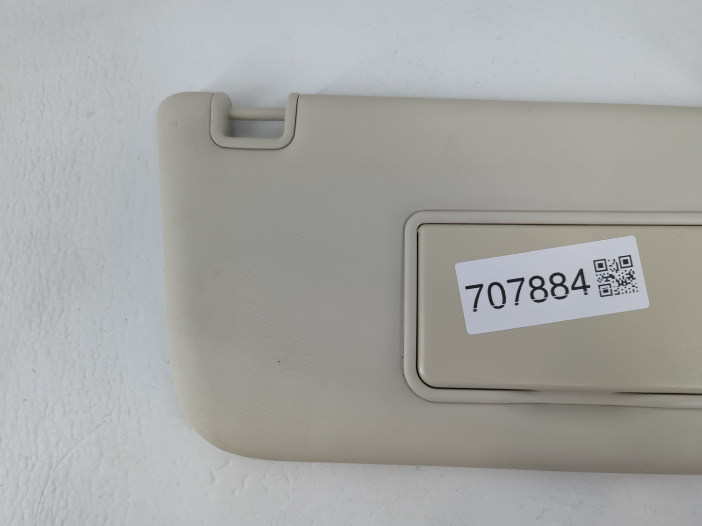 2013-2018 Ford Focus Sun Visor Shade Replacement Passenger Right Mirror Fits Fits 2013 2014 2015 2016 2017 2018 OEM Used Aut