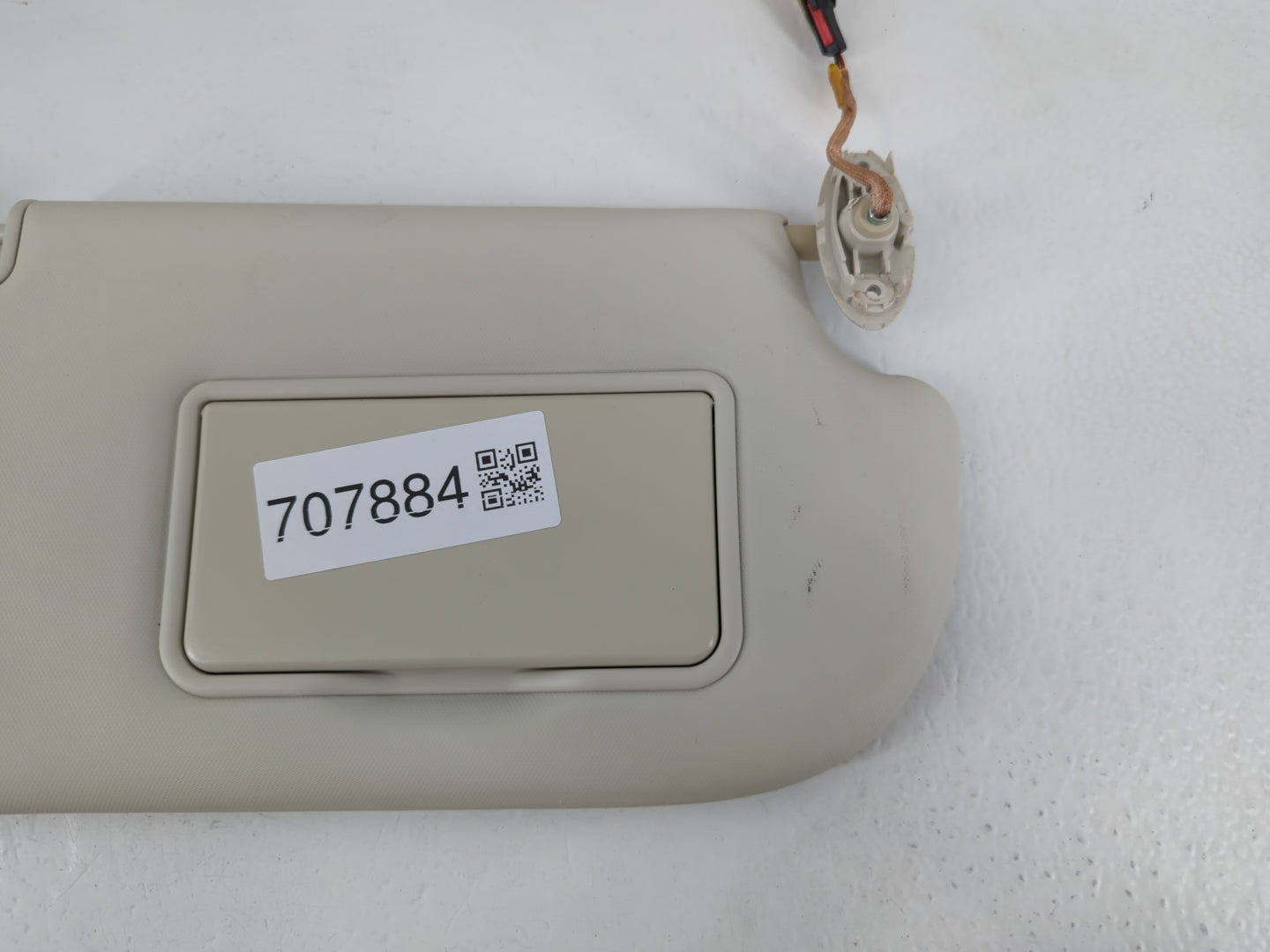 2013-2018 Ford Focus Sun Visor Shade Replacement Passenger Right Mirror Fits Fits 2013 2014 2015 2016 2017 2018 OEM Used Aut