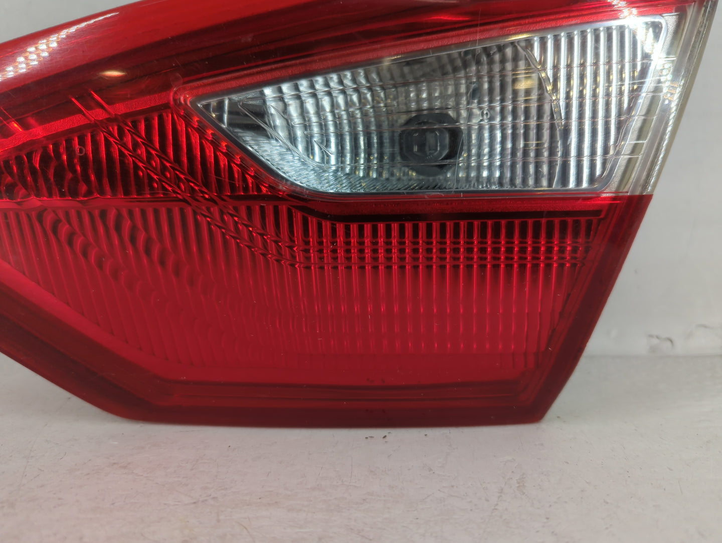 2012-2014 Ford Focus Tail Light Assembly Passenger Right OEM P/N:CP93-13A602-A BM51-13A602-C Fits Fits 2012 2013 2014 OEM Us