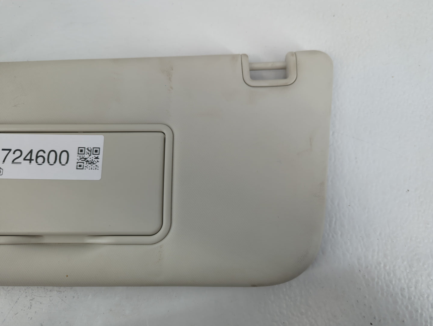 2013-2018 Ford Focus Sun Visor Shade Replacement Driver Left Mirror Fits Fits 2013 2014 2015 2016 2017 2018 OEM Used Auto Pa