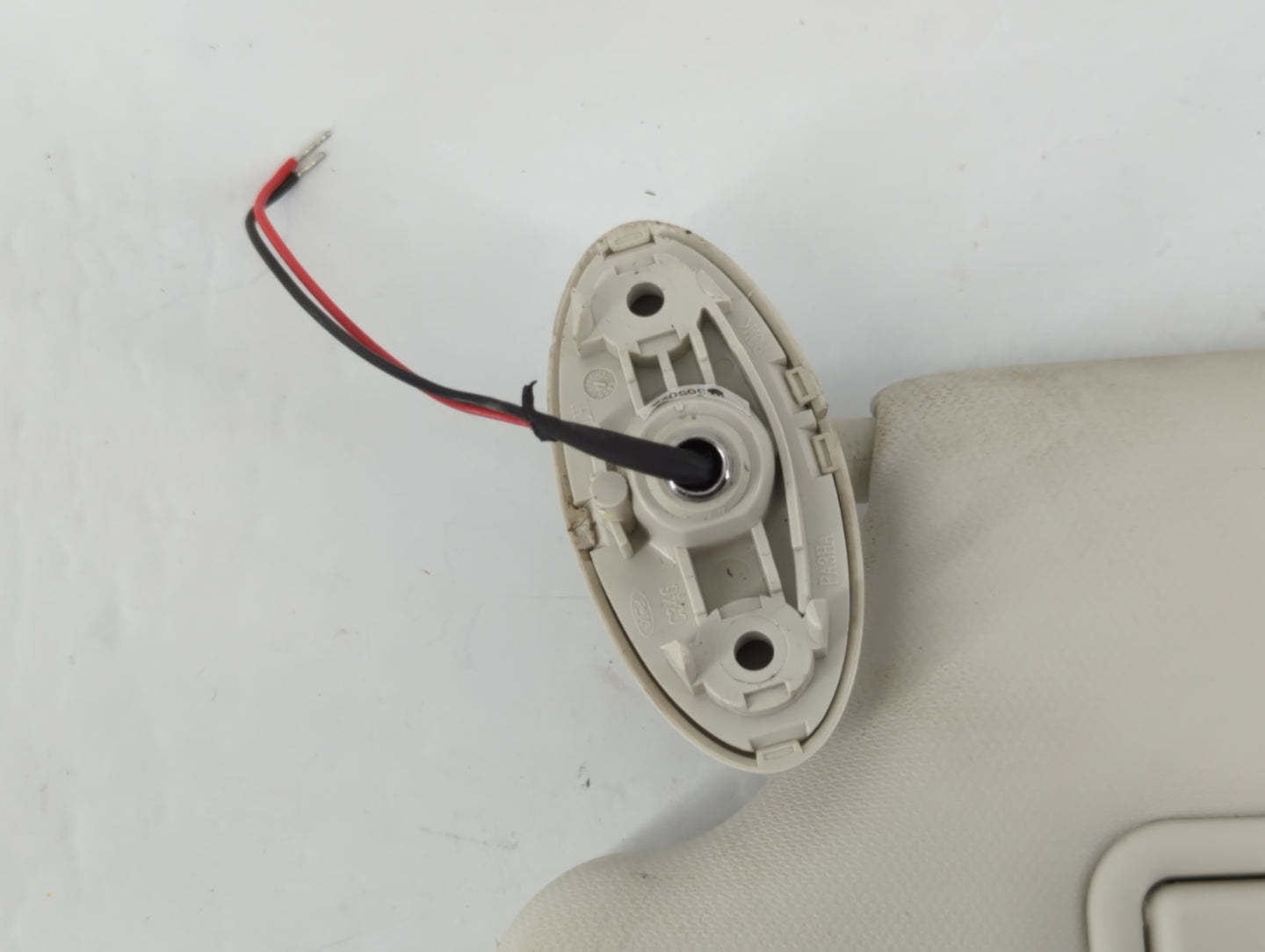 2013-2018 Ford Focus Sun Visor Shade Replacement Driver Left Mirror Fits Fits 2013 2014 2015 2016 2017 2018 OEM Used Auto Pa