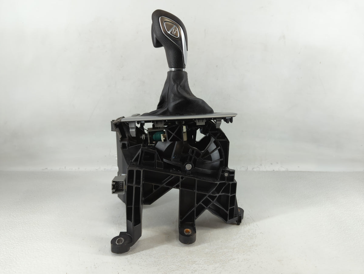 2014 Ford Focus Floor Console Assembly Shifter Black - Oemusedautoparts1.com