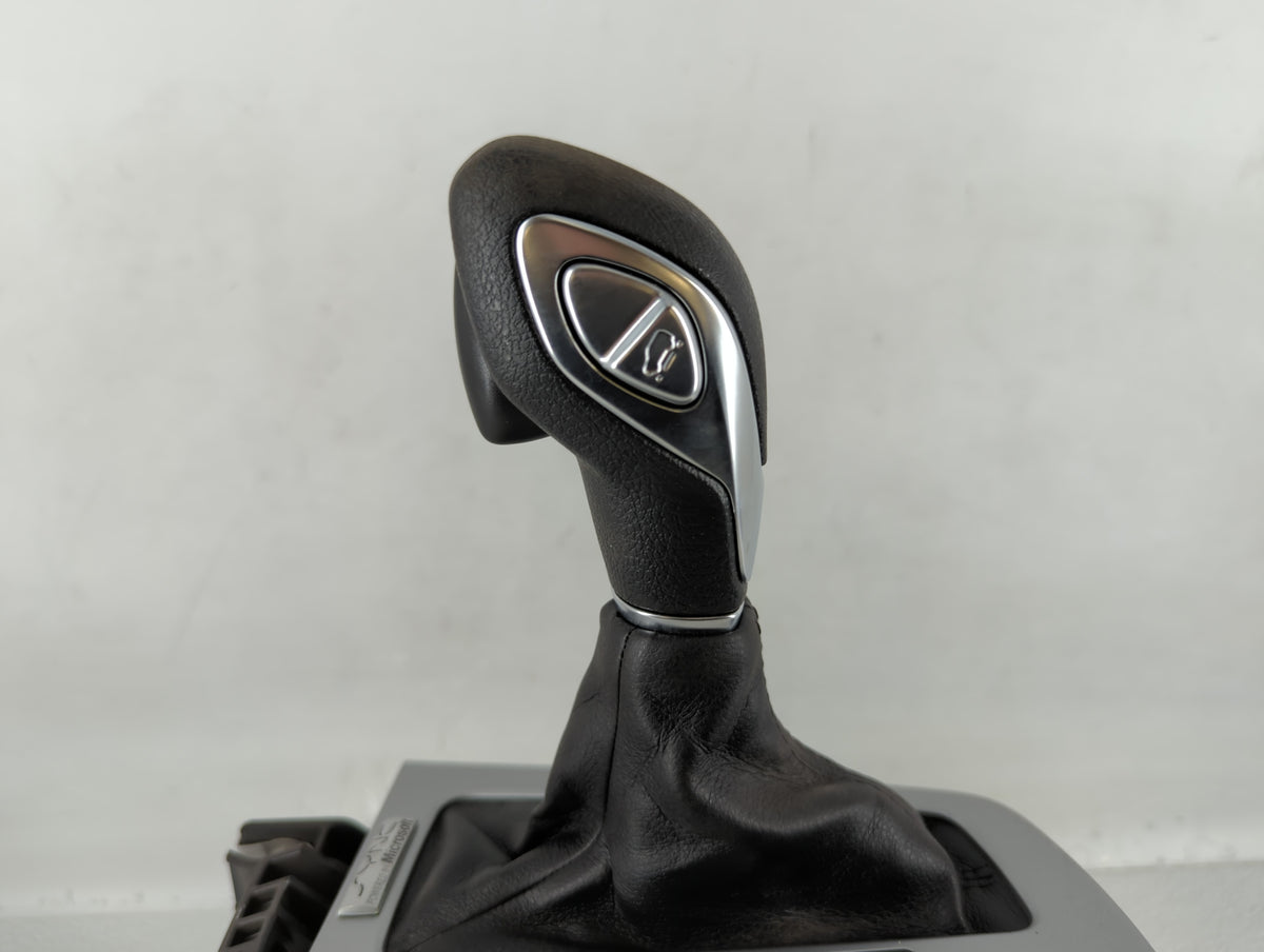 2014 Ford Focus Floor Console Assembly Shifter Black - Oemusedautoparts1.com