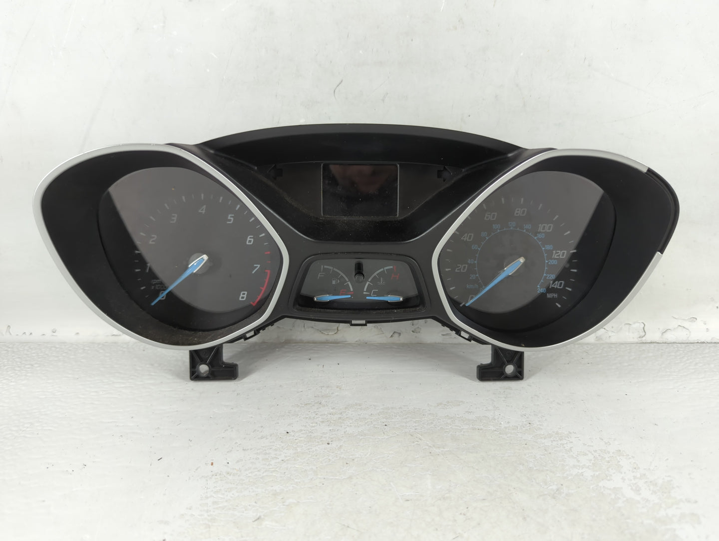 2013-2014 Ford Focus Instrument Cluster Speedometer Gauges P/N:2534210 CM5T-10849-CTG Fits Fits 2013 2014 OEM Used Auto Part