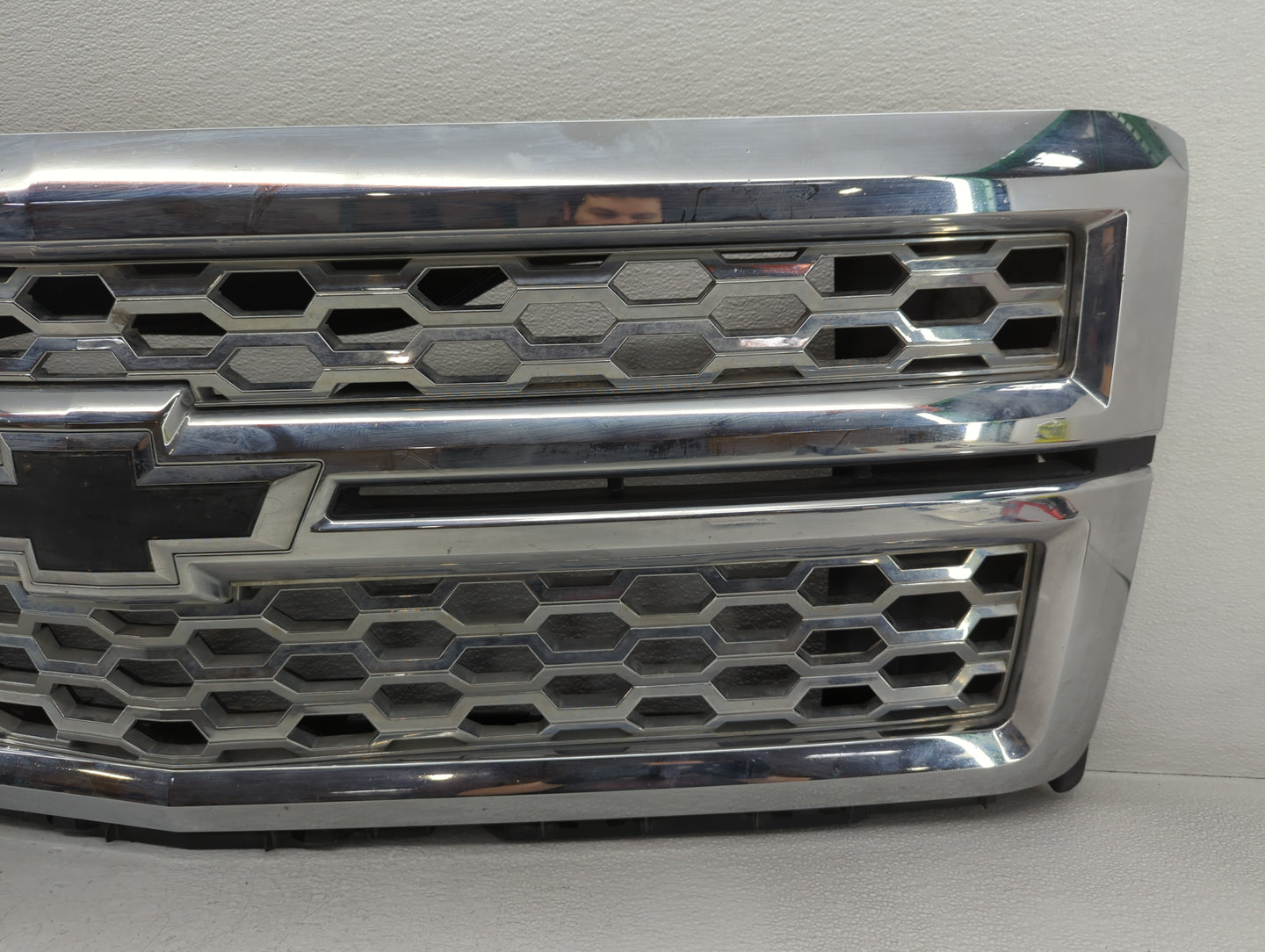 2012-2014 Ford Focus Front Grille Bumper Not Included - Oemusedautoparts1.com