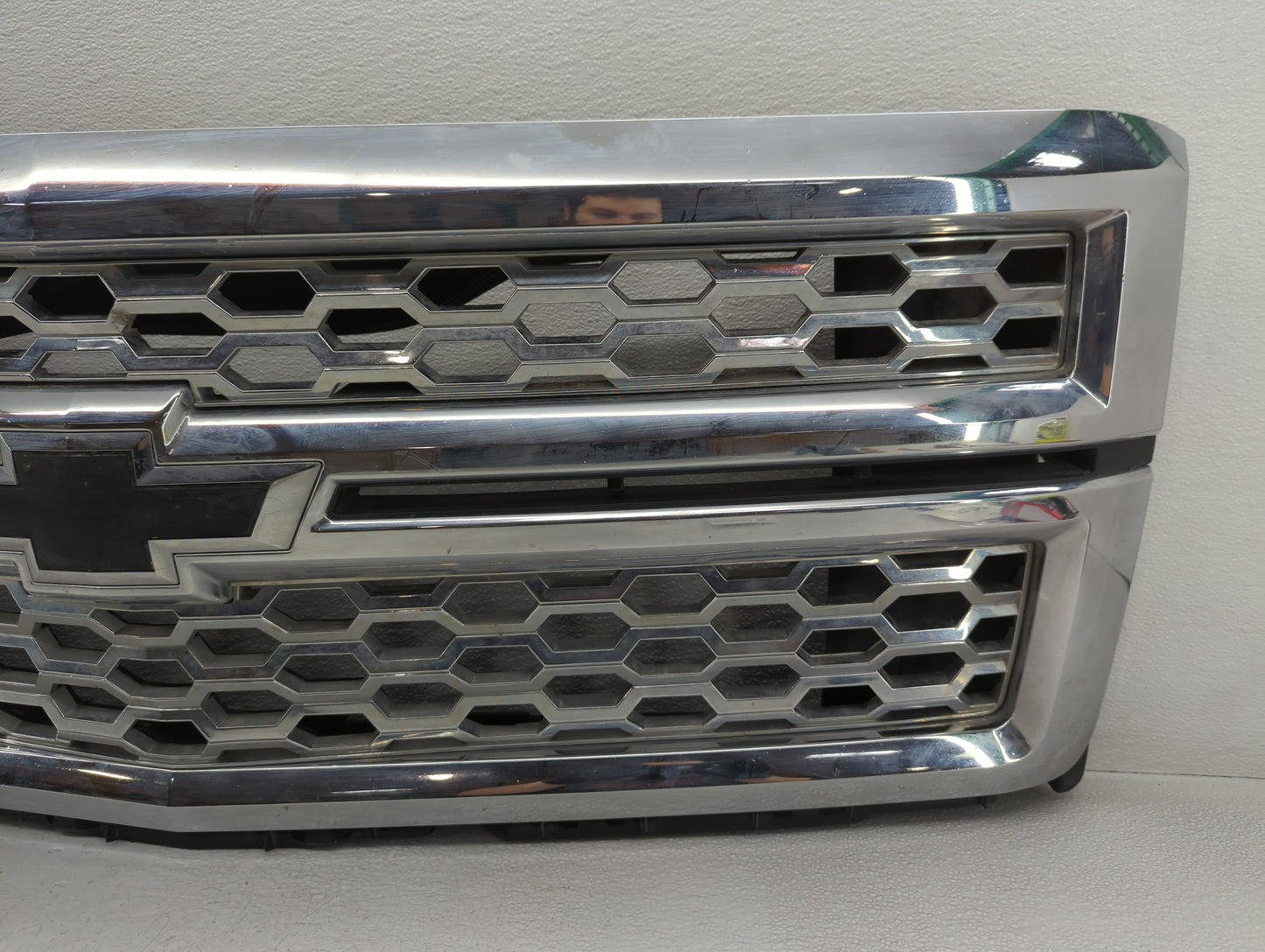 2012-2014 Ford Focus Front Grille Bumper Not Included - Oemusedautoparts1.com