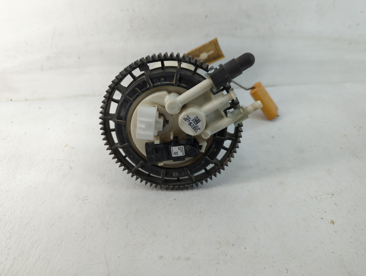 2013-2018 Ford Focus Electrical Gas Fuel Pump Assembly - Oemusedautoparts1.com