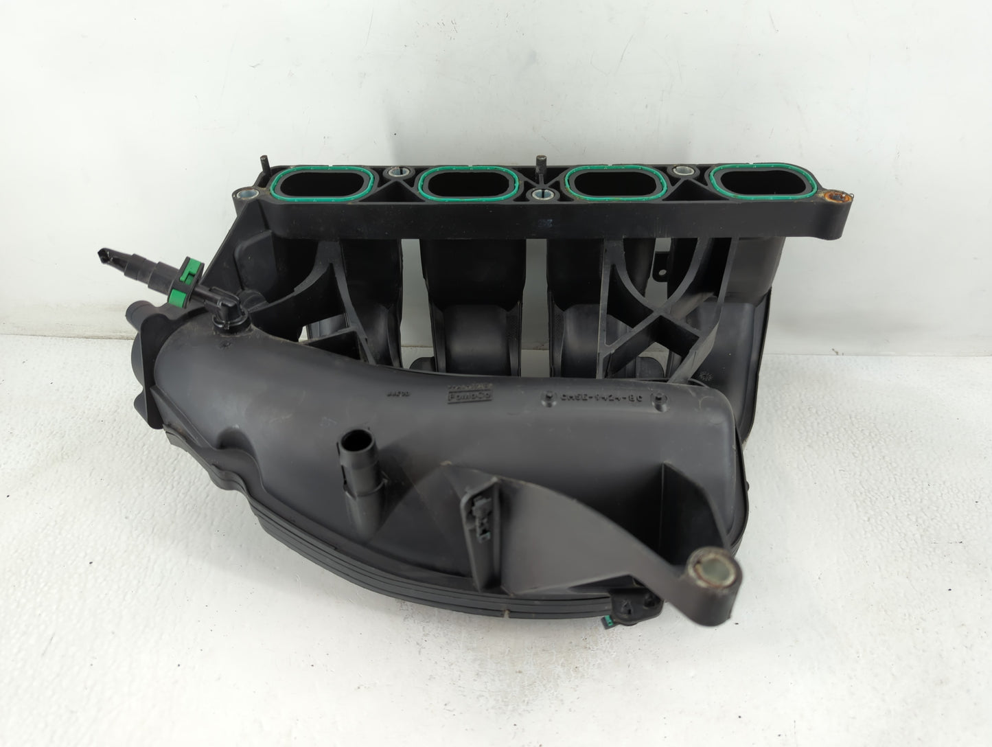 2012-2018 Ford Focus Air Intake Manifold P/N:CM5E-9424-BC Fits Fits 2012 2013 2014 2015 2016 2017 2018 2019 2020 2021 2022 O