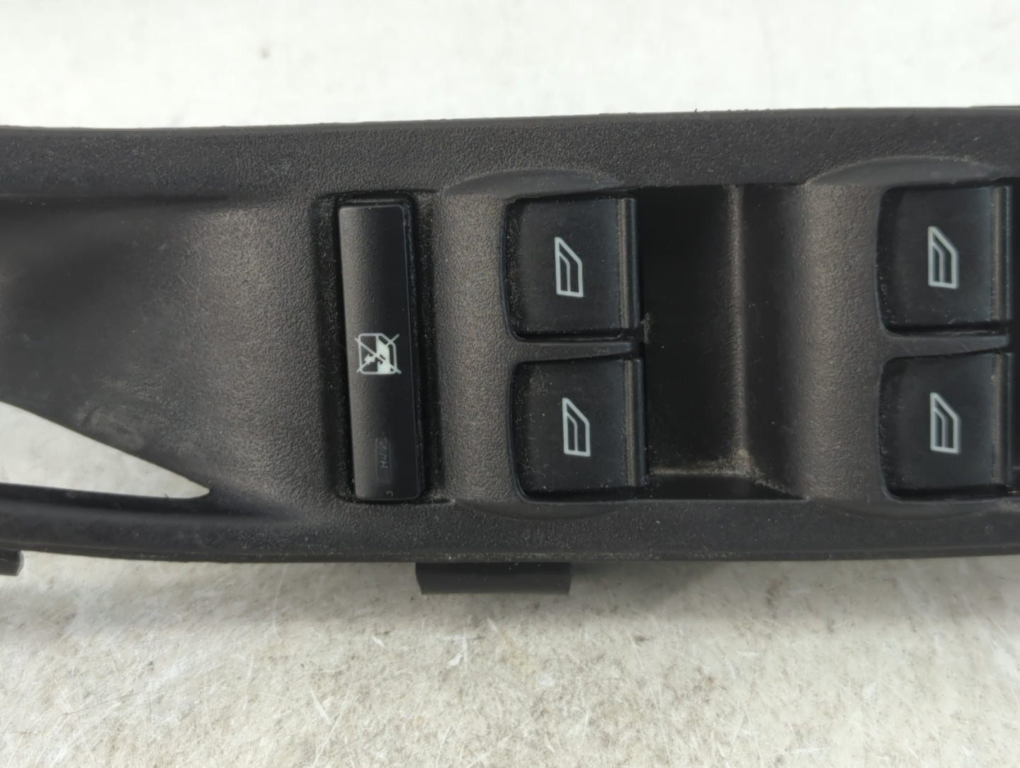 2012-2018 Ford Focus Master Power Window Switch Replacement Driver Side Left P/N:BM5T-14Z132-AA Fits OEM Used Auto Parts - O