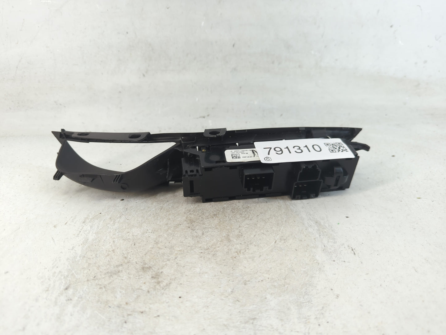 2012-2018 Ford Focus Master Power Window Switch Replacement Driver Side Left P/N:BM5T-14Z132-AA Fits OEM Used Auto Parts - O