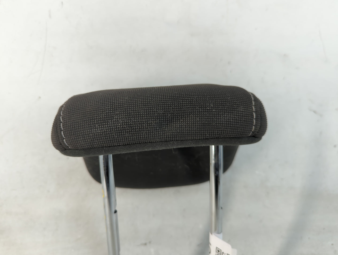 2013-2014 Ford Focus Headrest Head Rest Rear Seat Fits Fits 2013 2014 OEM Used Auto Parts - Oemusedautoparts1.com