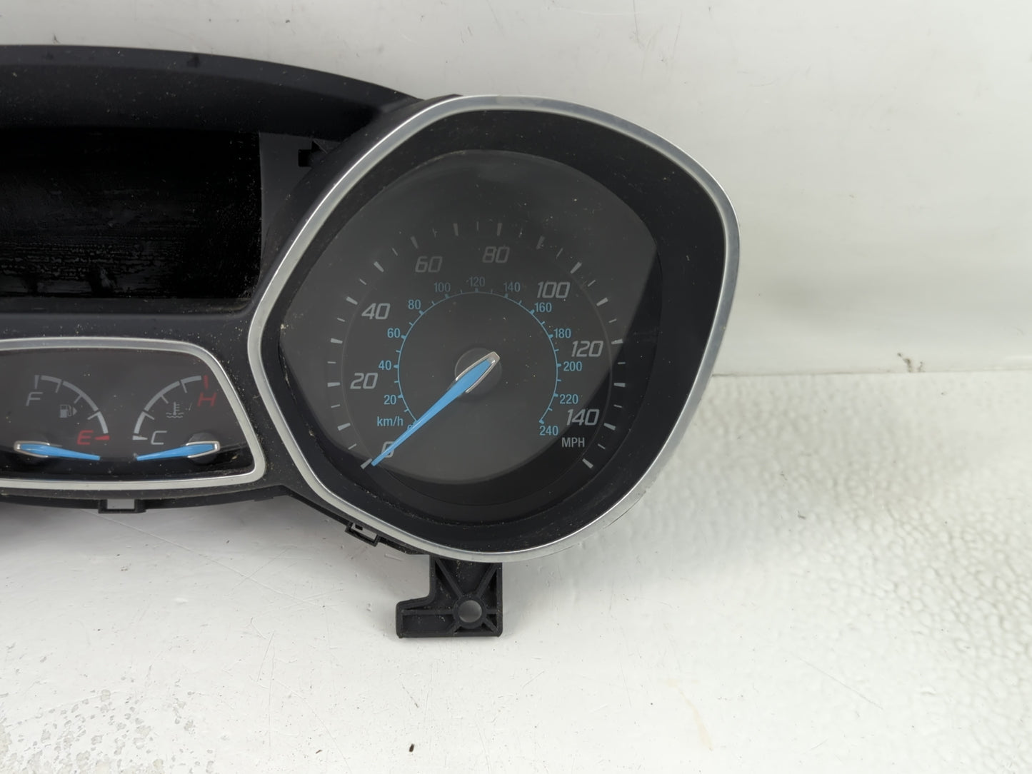 2013-2014 Ford Focus Instrument Cluster Speedometer Gauges P/N:CM5T-10849-CTF Fits Fits 2013 2014 OEM Used Auto Parts - Oemu