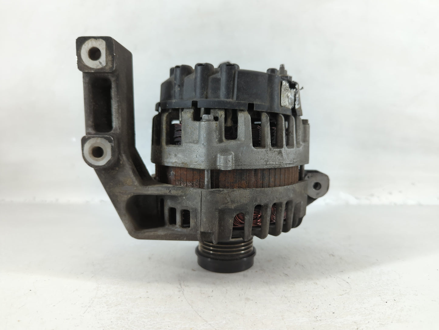 2013-2018 Ford Focus Alternator Replacement Generator Charging Assembly Engine OEM P/N:2617738 A BV6T-10300-EB Fits OEM Used