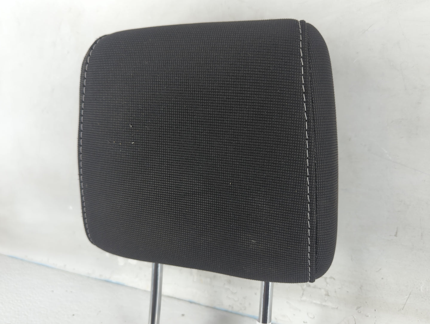 2013-2014 Ford Focus Headrest Head Rest Front Driver Passenger Seat Fits Fits 2013 2014 OEM Used Auto Parts - Oemusedautopar