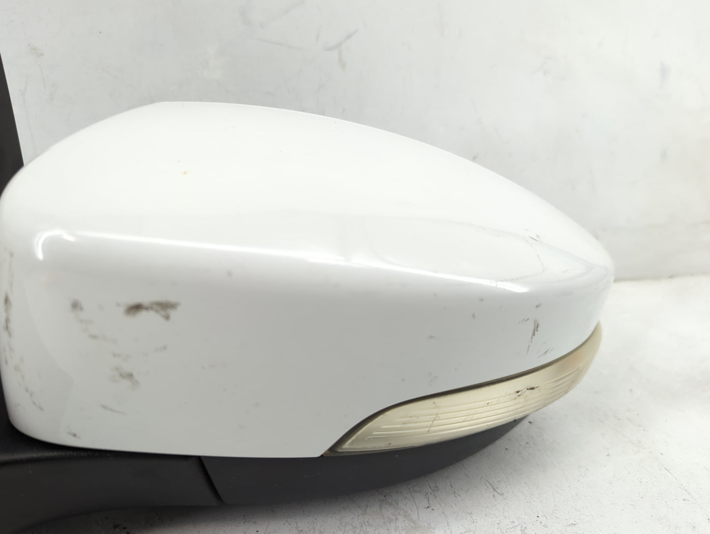 2012-2014 Ford Focus Driver Side View Mirror - Left Door Mirror OEM Used - Oemusedautoparts1.com