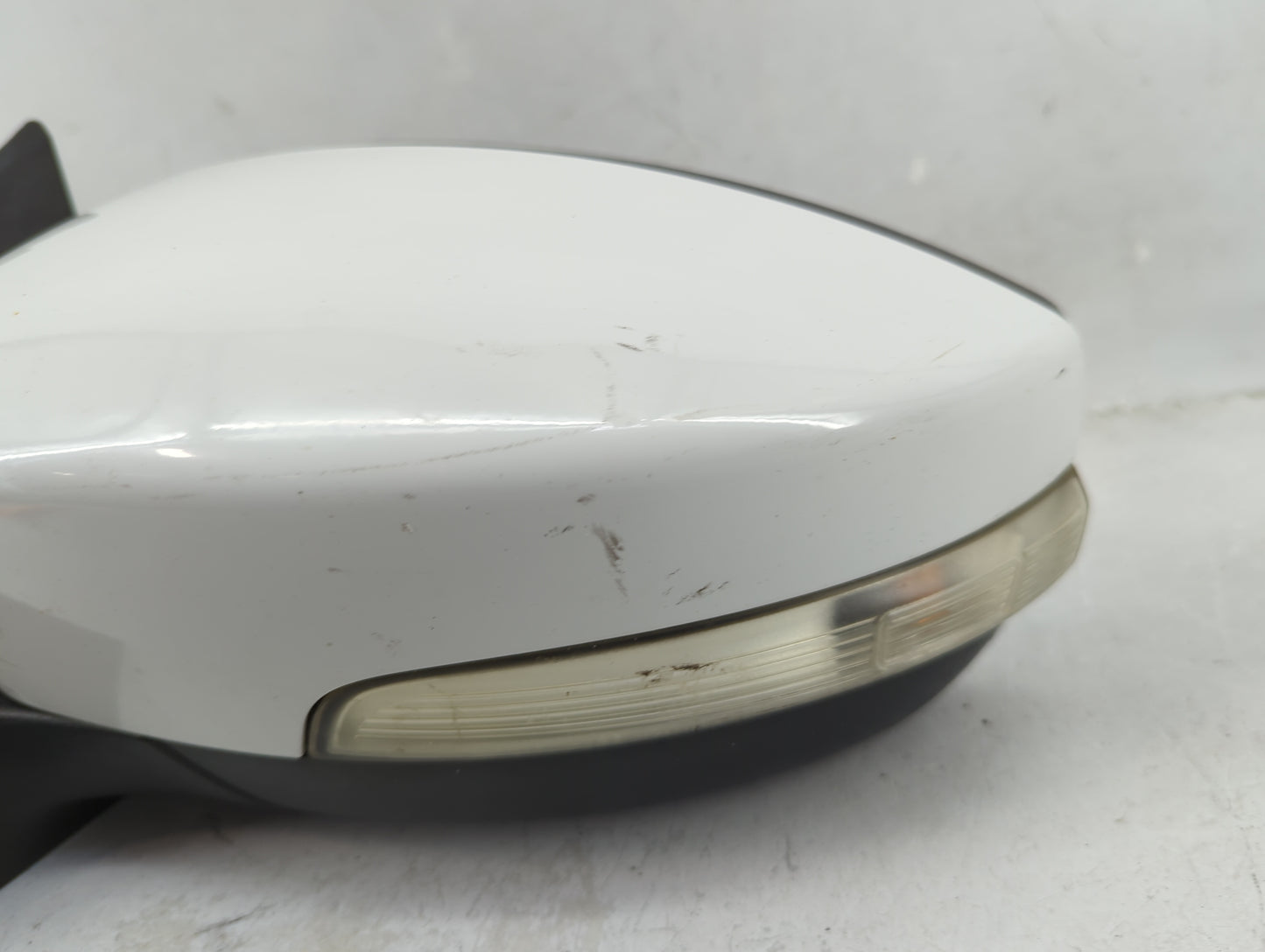 2012-2014 Ford Focus Driver Side View Mirror - Left Door Mirror OEM Used - Oemusedautoparts1.com