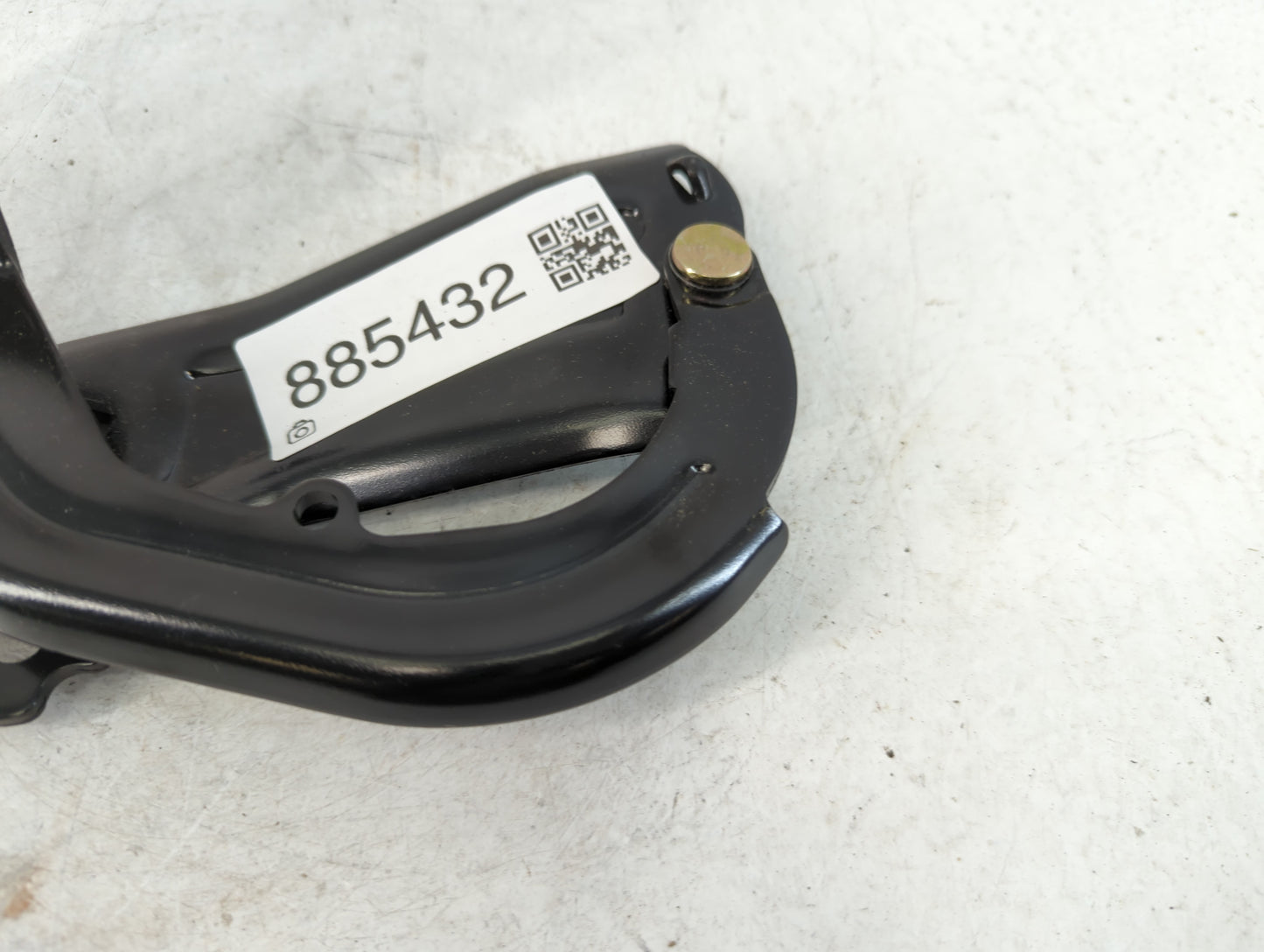 2014 Ford Focus Passenger Right Hood Hinge - Oemusedautoparts1.com