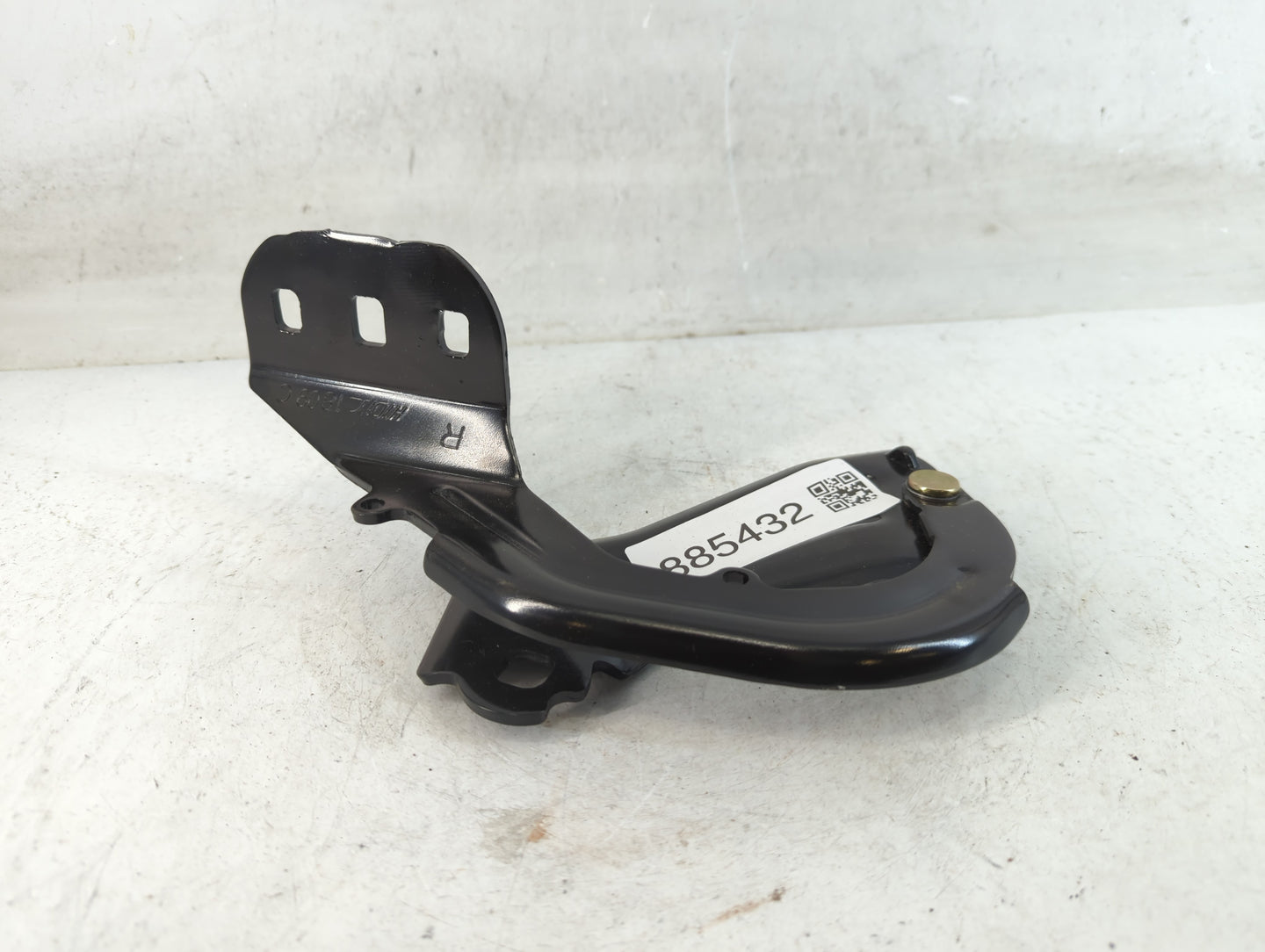 2014 Ford Focus Passenger Right Hood Hinge - Oemusedautoparts1.com