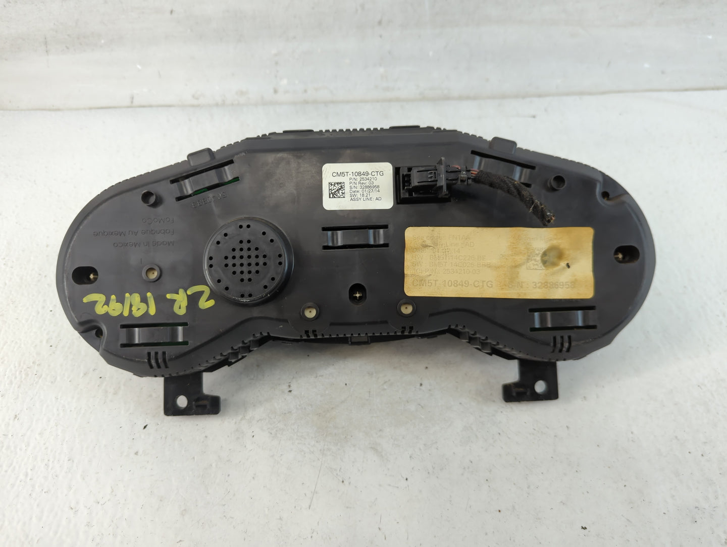 2013-2014 Ford Focus Instrument Cluster Speedometer Gauges P/N:CM5T-10849-CTG Fits Fits 2013 2014 OEM Used Auto Parts - Oemu