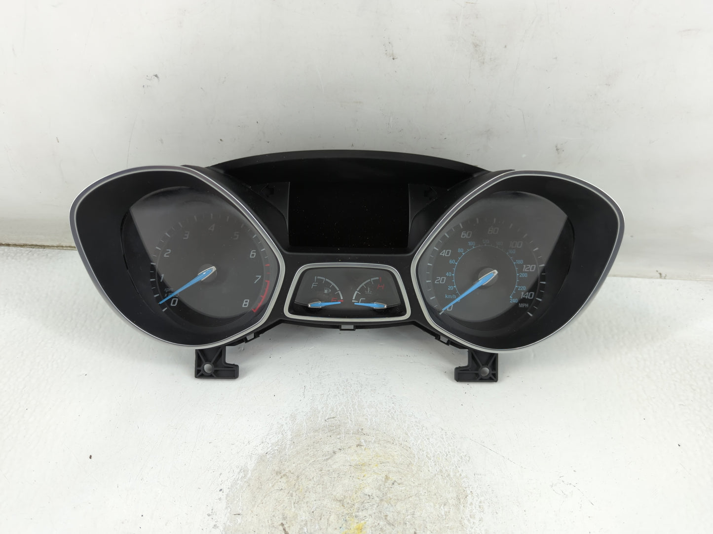 2013-2014 Ford Focus Instrument Cluster Speedometer Gauges P/N:CM5T-10849-CTF Fits Fits 2013 2014 OEM Used Auto Parts - Oemu