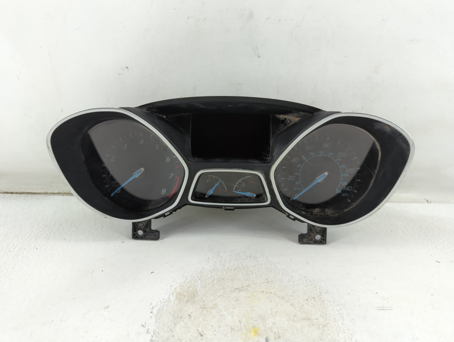 2013-2014 Ford Focus Instrument Cluster Speedometer Gauges P/N:CM5T-10849-CTG Fits Fits 2013 2014 OEM Used Auto Parts - Oemu